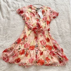 brand new aakaa rose petal floral dress with belt.